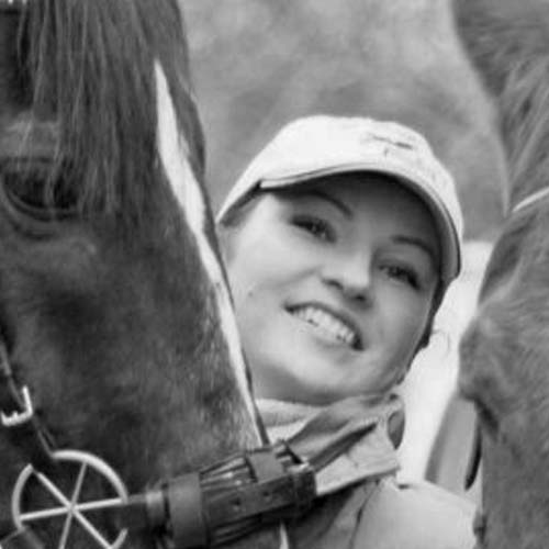 Karolin Köhler - Dressage, Horsemanship und Fütterungsmanagement